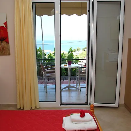 Valedina Aparthotel Nikiana